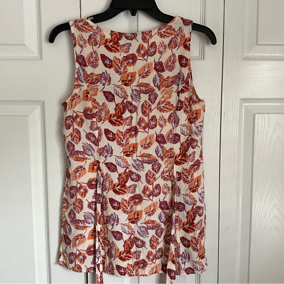 Modcloth Womens Floral Leaf Sleeveless Button Detail Empire Tie Waist Top Sz S - Picture 4 of 11